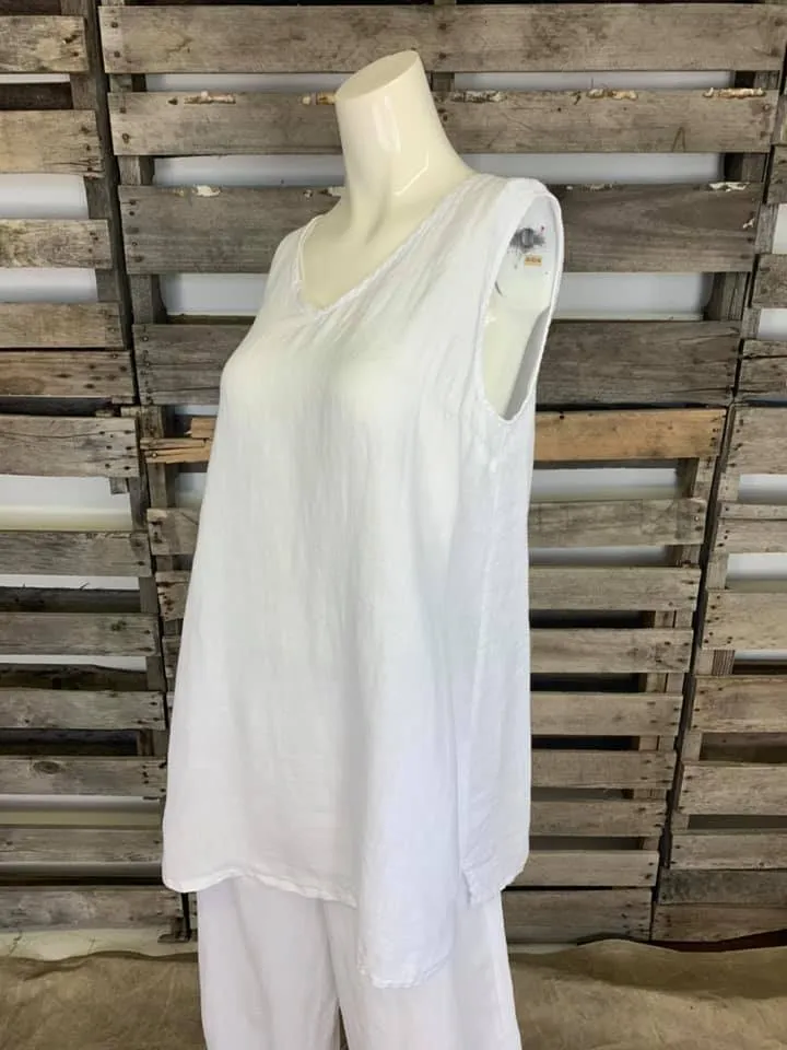 HLT317 SLEEVELESS TUNIC TOP-WHITE