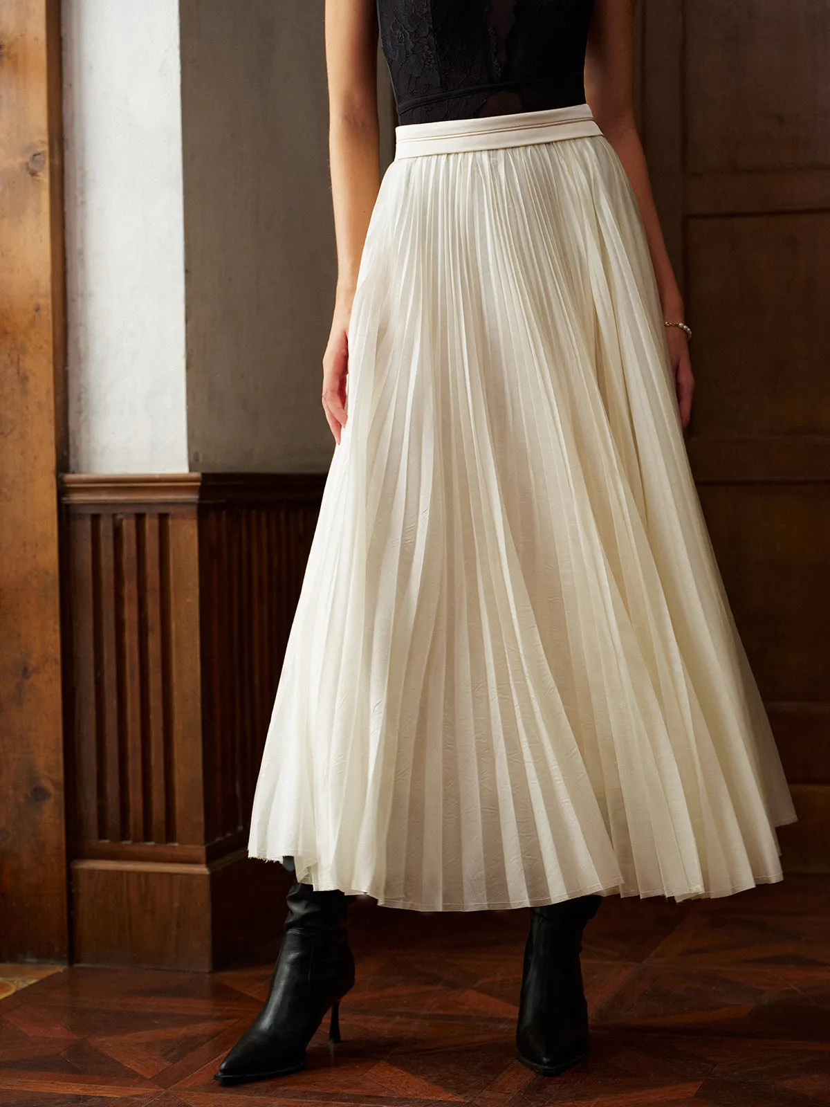 Mid-Waist Pleated Flowy Skirt