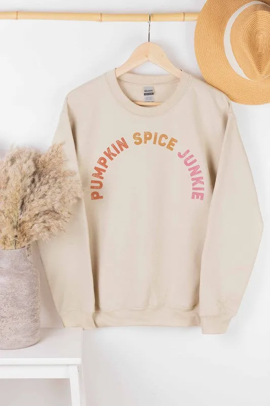 PUMPKIN SPICE JUNKIE GRAPHIC SWEATSHIRT